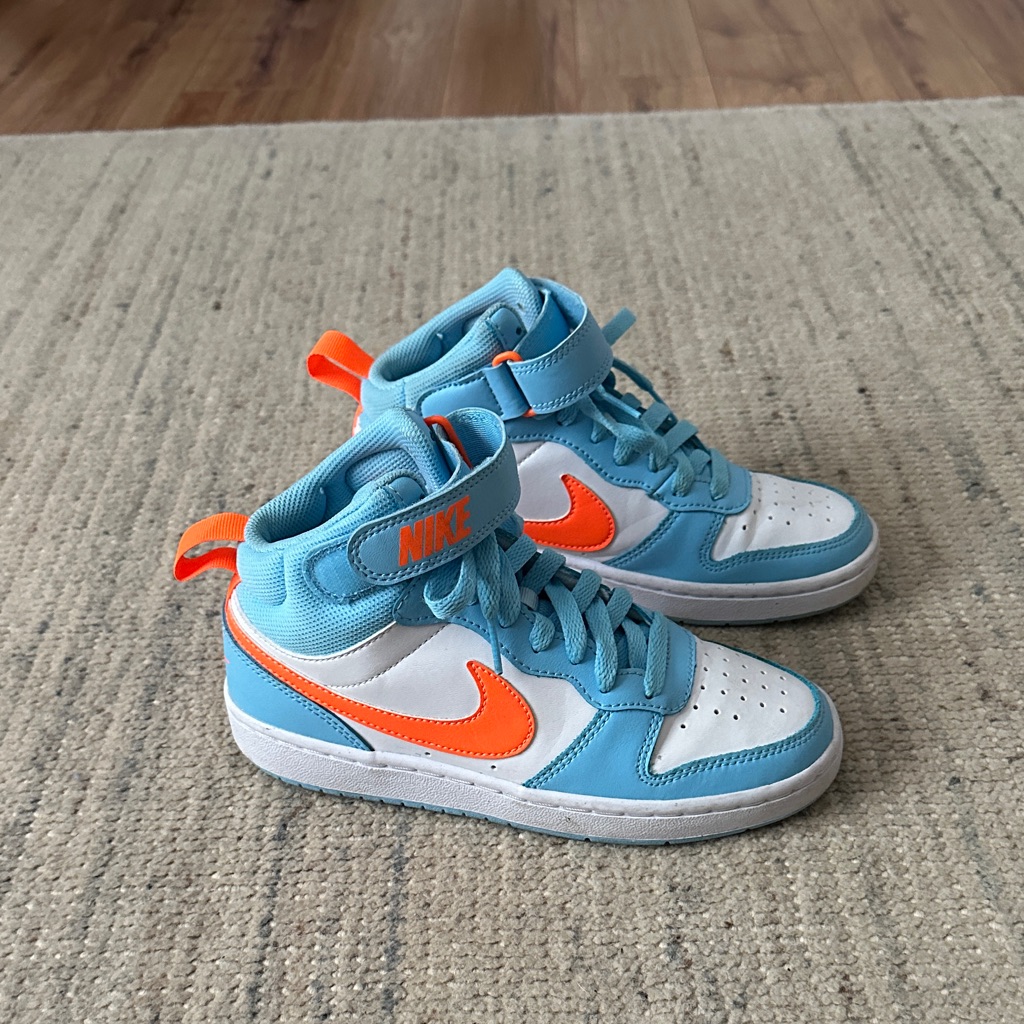 Nike Big Kids Court Borough Mid 2 In The Aquarius Blue/Total Orange/White